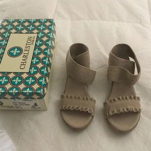 Charleston Shoe Company. Carolina. Size 10 New  Taupe/NEW